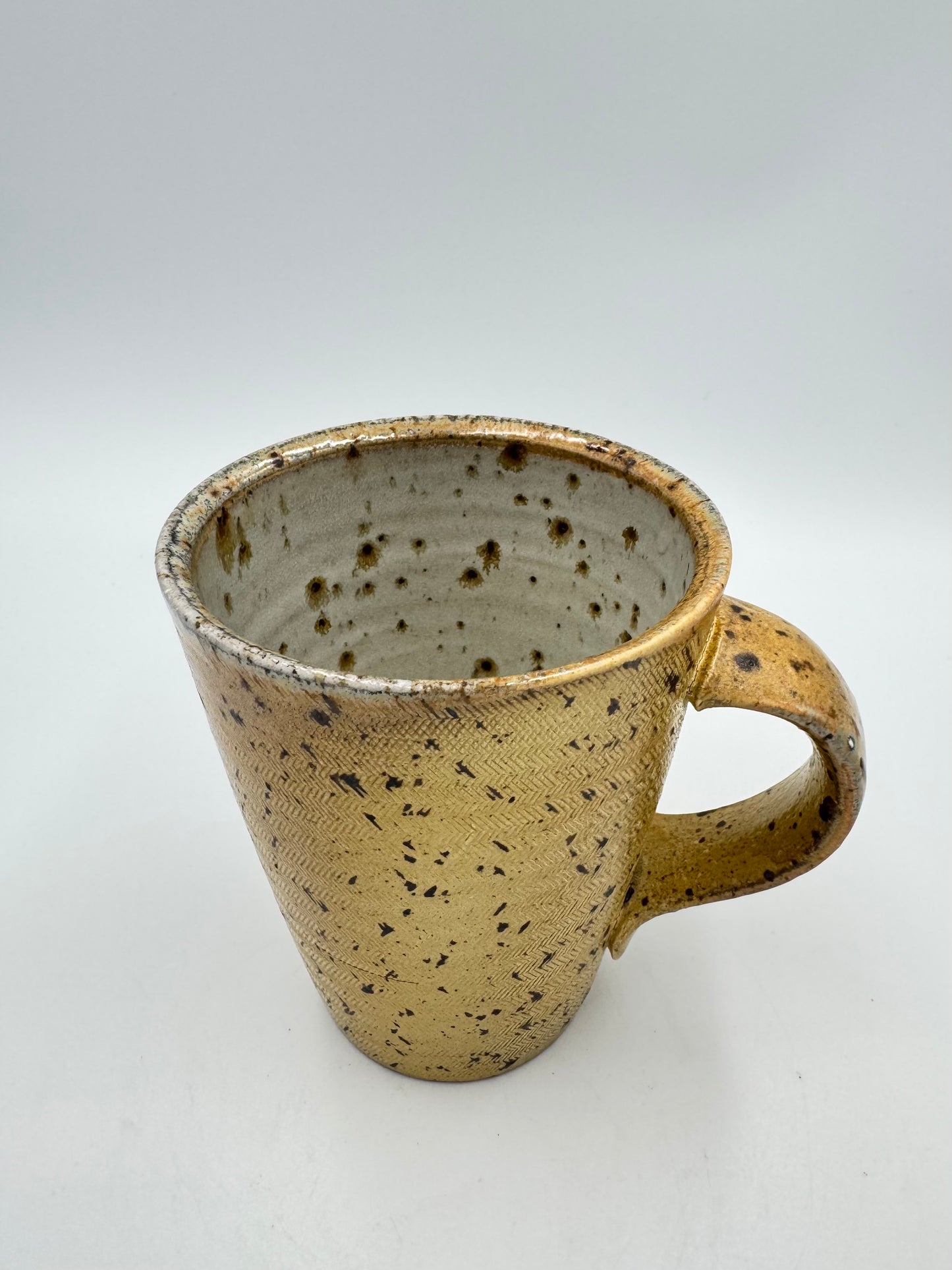 Mug Titanium Yellow- Textured